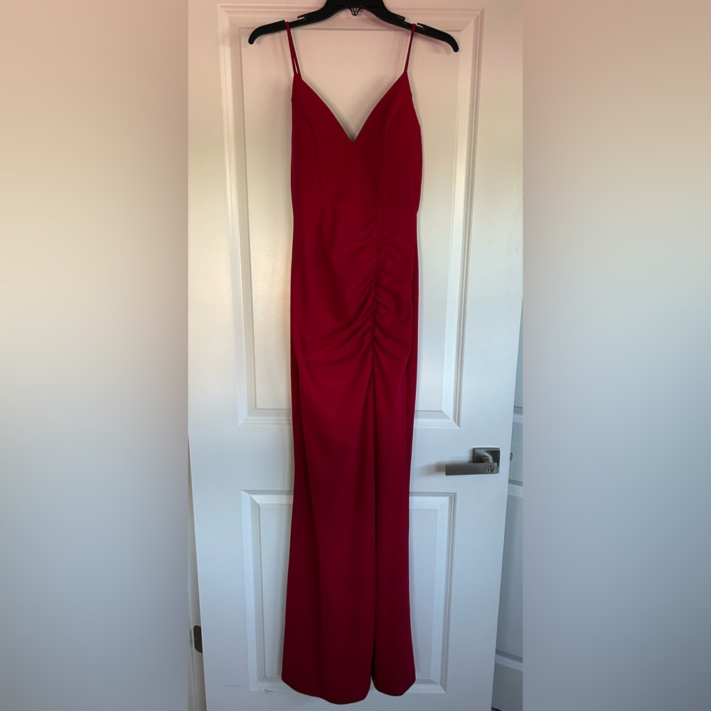 Windsor Elegant Red Maxi Dress